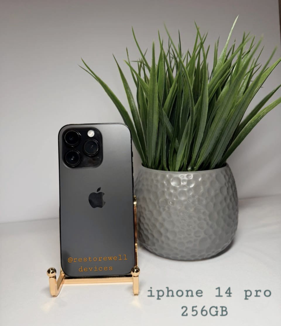 Apple iPhone 14 Pro 256GB Space Black – Unlocked #
